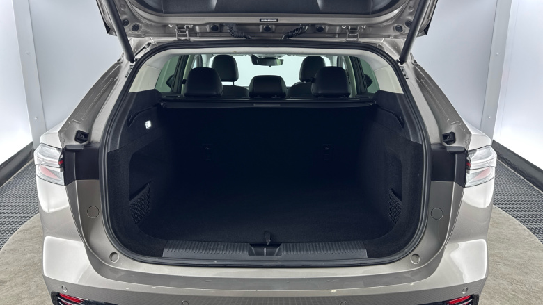 MG HS 1.5 T-GDI Trophy 5dr DCT Petrol Hatchback